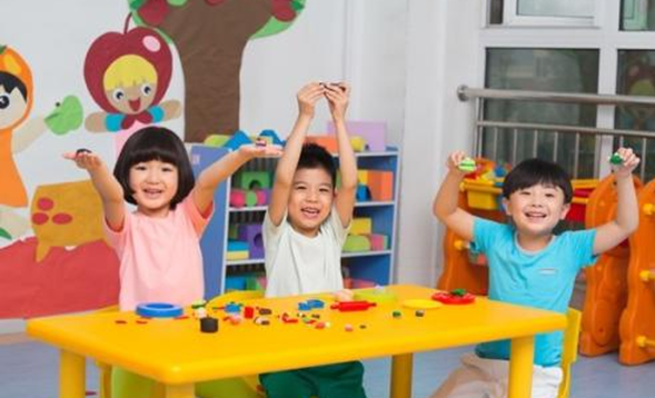 本月幼儿最新早操，活力启航，健康成长之路