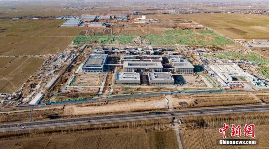 雄安新区蜕变记，昔日变迁铸就辉煌，自信与学习照亮未来之路