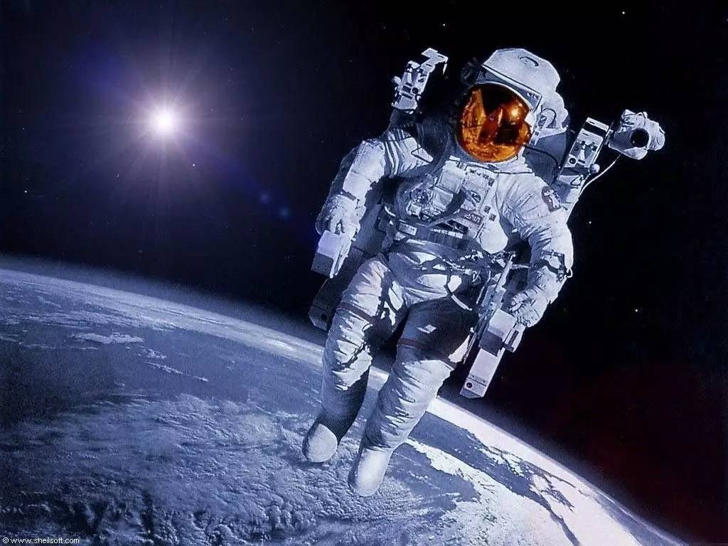 与最新宇航狙共舞星辰之旅，自信与成就感的星辰大海冒险