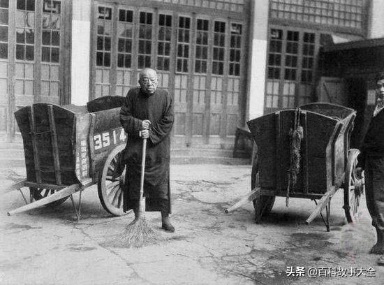 历史上的11月17日，办公室保洁员工作的时代变迁与深远影响解析