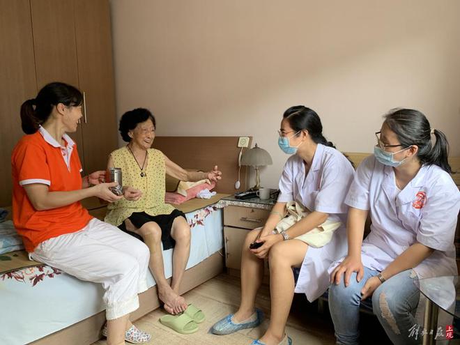富家老人突发疾病，如何应对与深刻反思