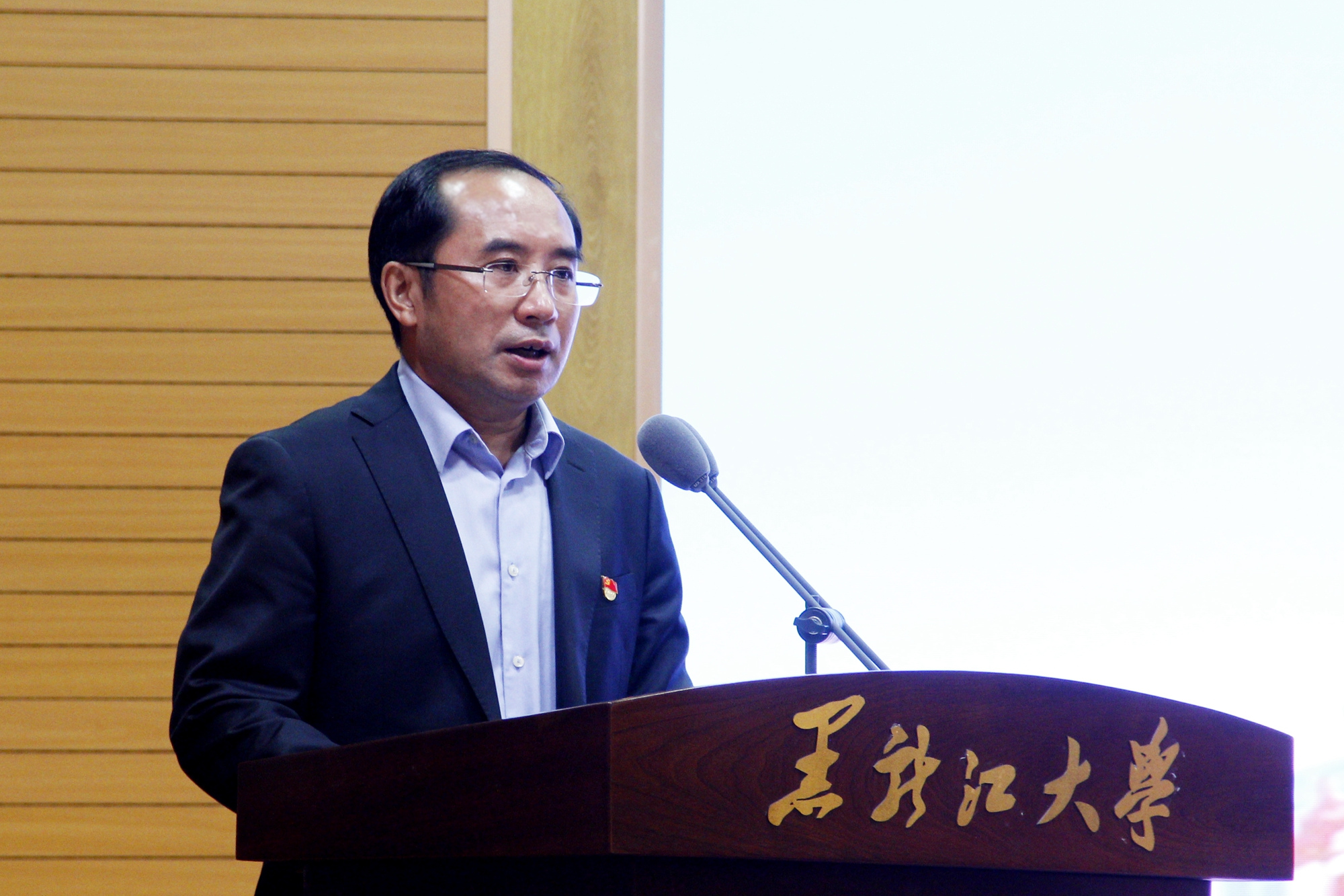 学校反恐宣传图标：学校反恐宣传标语100条 