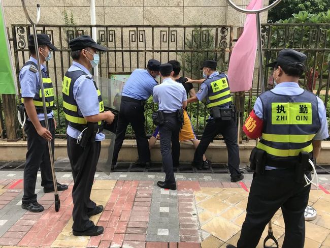警察的突发事件：警察突发事件应急处理方案 