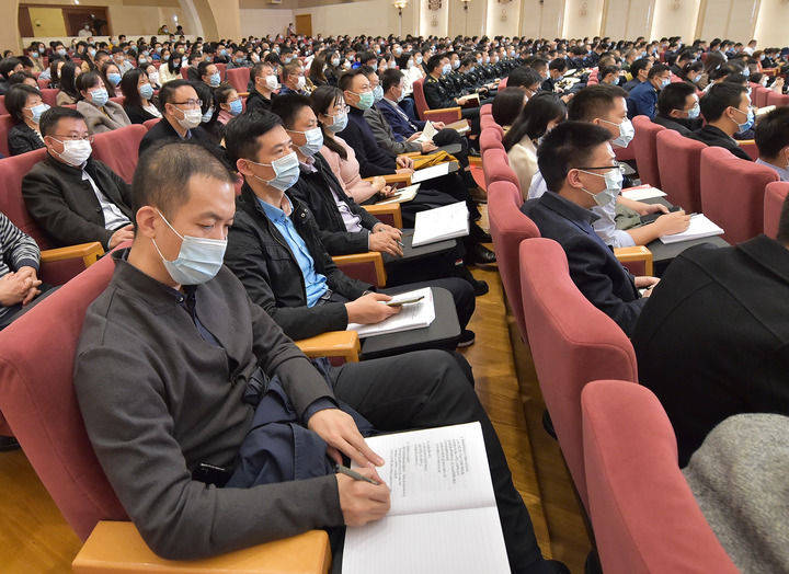 十九届五中全会落实： 