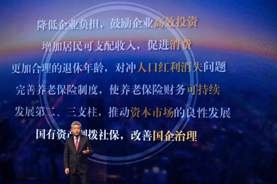 深度报道记者工作全景回顾，从采访到编辑，一篇文章带你洞悉全貌！